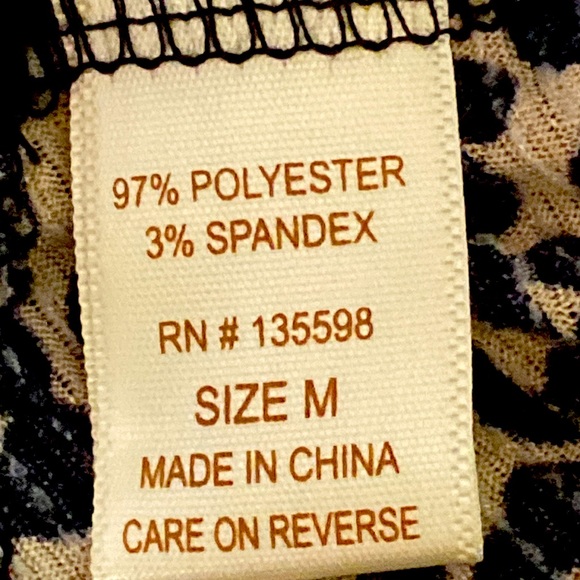 Liberty Love Animal Print Collared V Neck Polyester Spandex Blend Blouse Size M - Picture 6 of 7